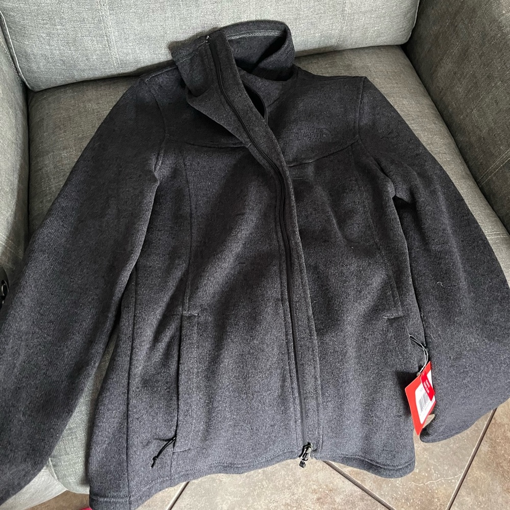 NWT W northface sweater